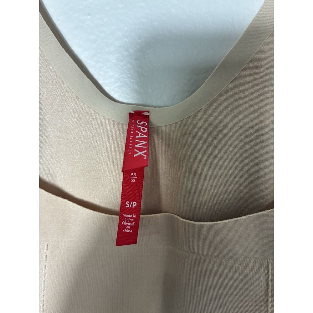 spanx shapewear bodysuit Sz Small Nude Hook Eye Closure Ajustable Straps - Picture 2 of 3